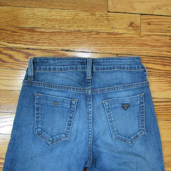 Guess Jeans - Picture 6 of 7